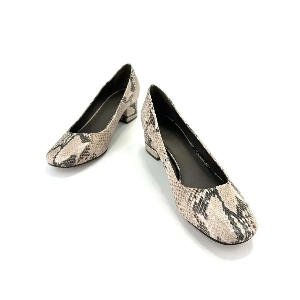 Tory Burch Block Heel Pump Sz 10M Tan Brown Snake Print Leather Closed Round Toe